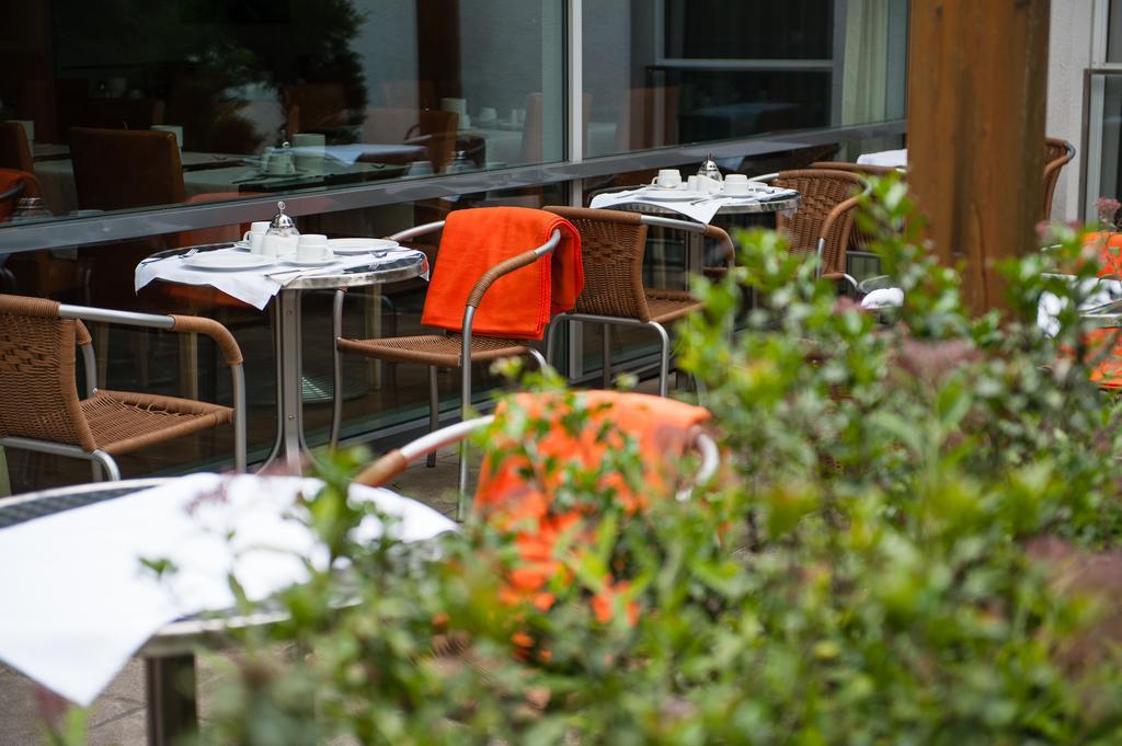 Heinhotel Vienna Airport Schwechat Exterior foto